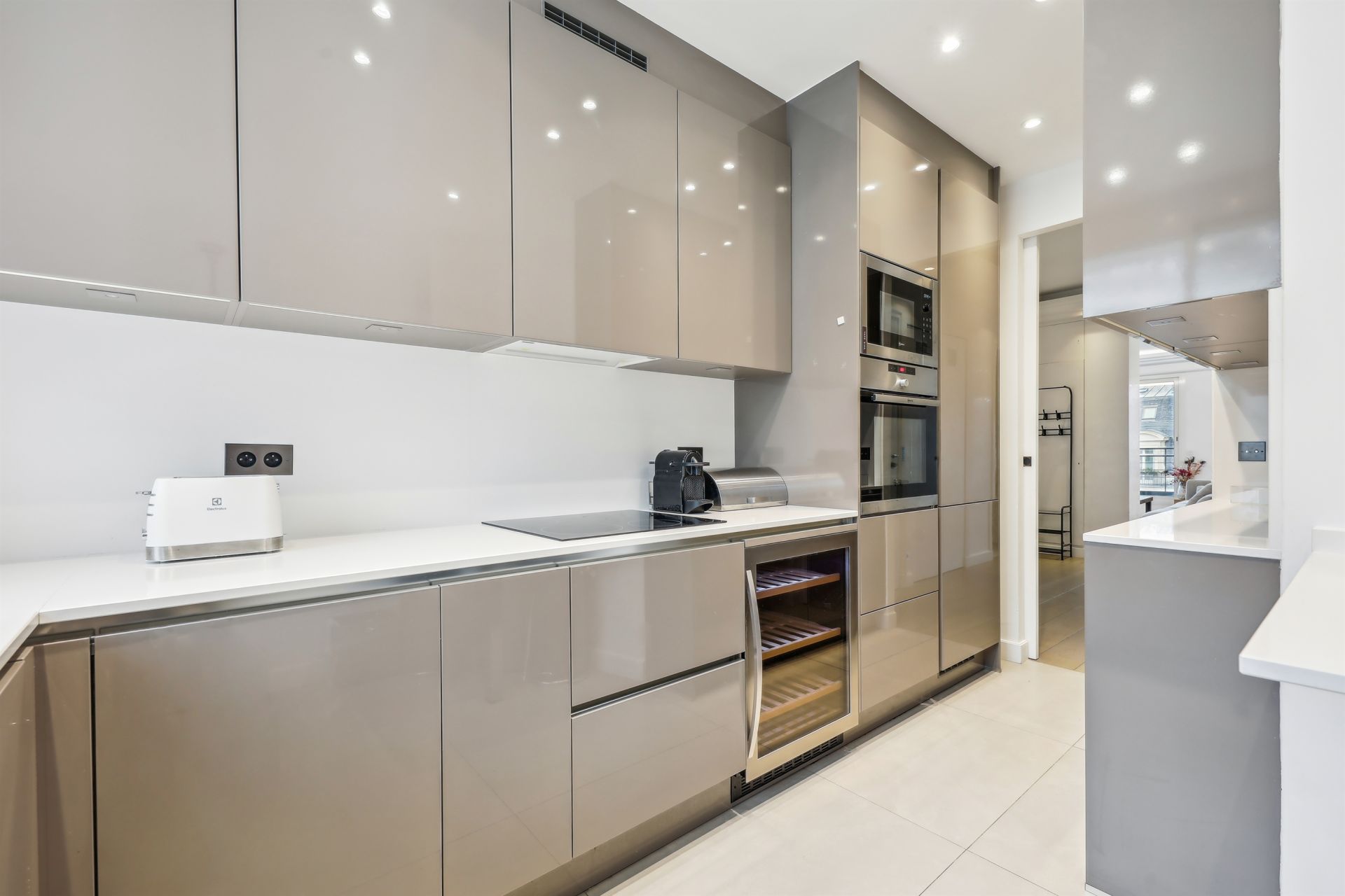 appartement 3 Pièces en vente sur PARIS (75008)