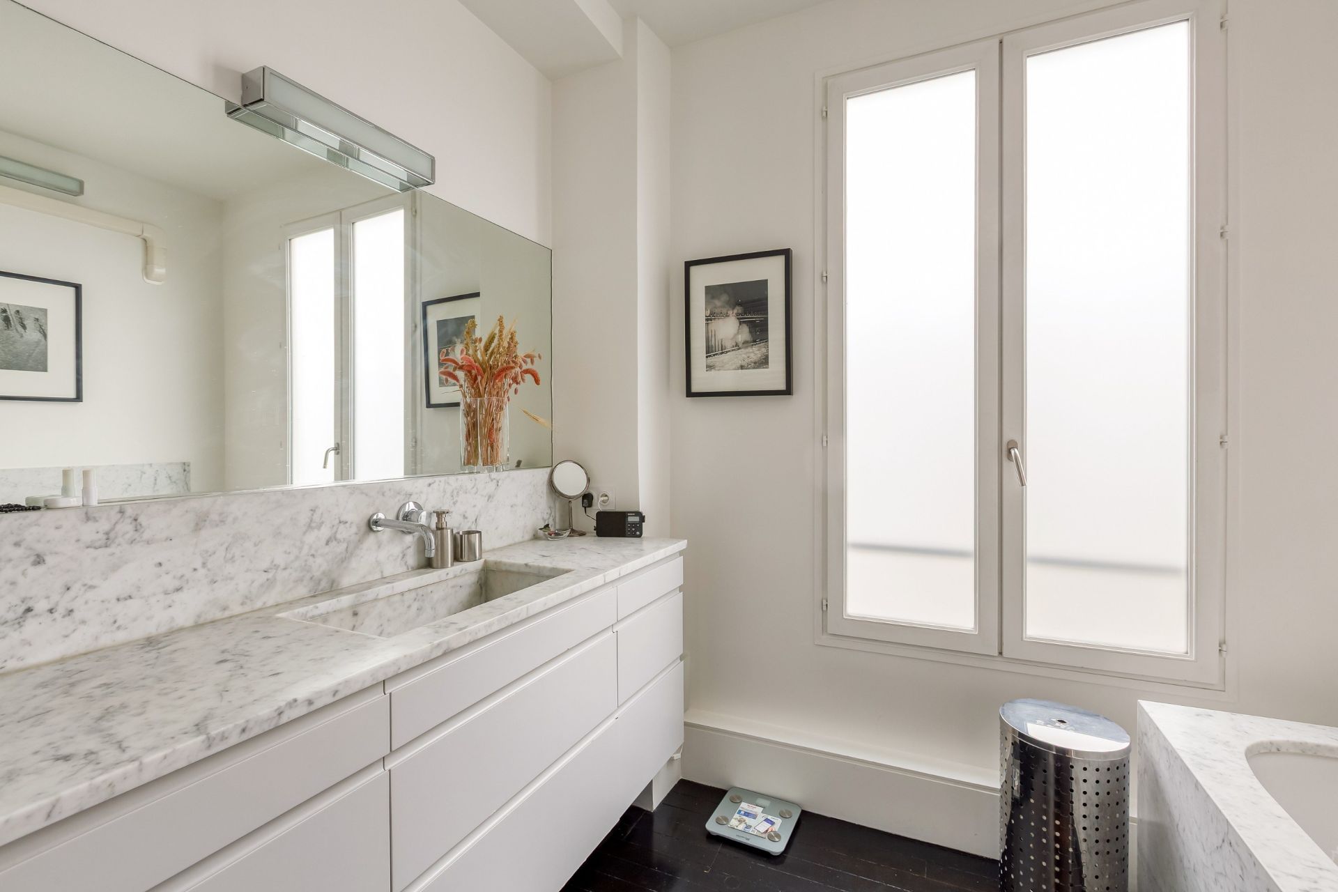 apartment 6 Rooms for sale on PARIS (75010)