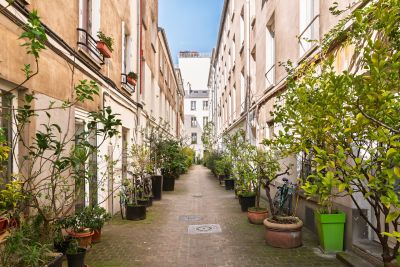 Sale Apartment Paris 10 6&nbsp;Rooms 223&nbsp;m²