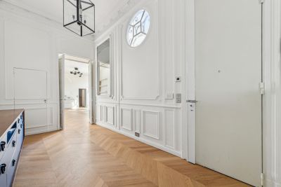 apartment 5 Rooms for sale on PARIS (75008) Sale Apartment Paris 8 5 Rooms 155 m²