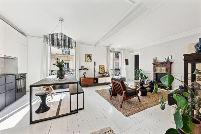 apartment 2 Rooms for sale on PARIS (75009)