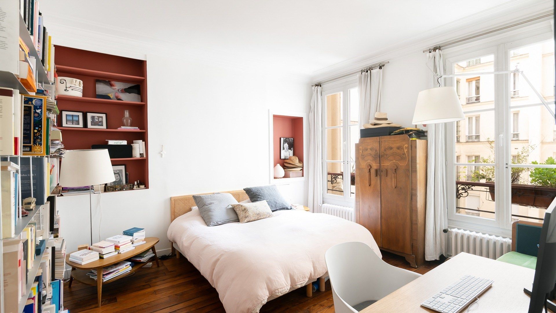 apartment 4 Rooms for sale on PARIS (75009)