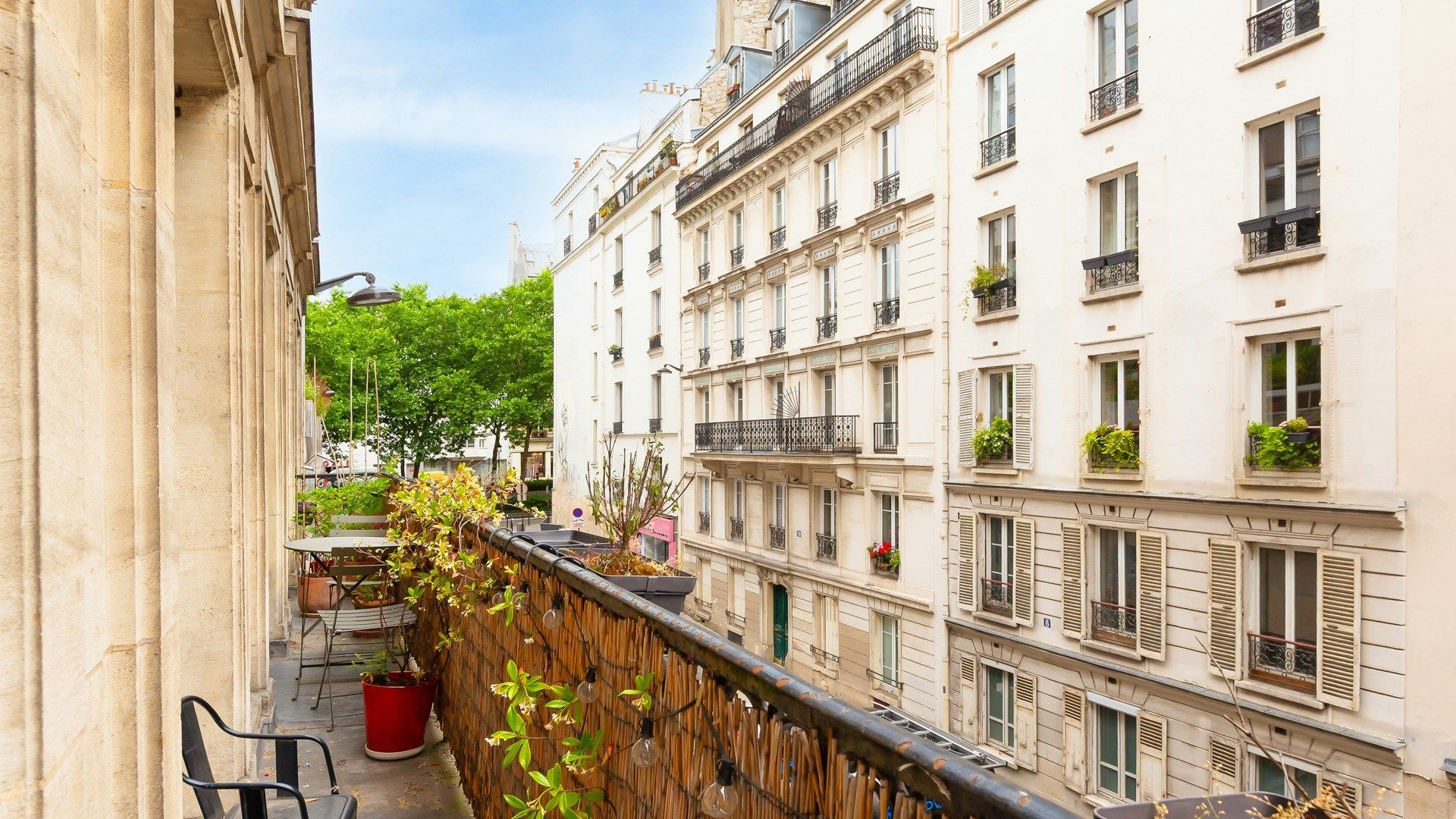 apartment 4 Rooms for sale on PARIS (75009)