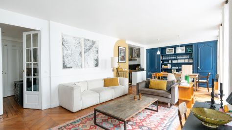 Sale Apartment Paris 9 4 Rooms 106 m²