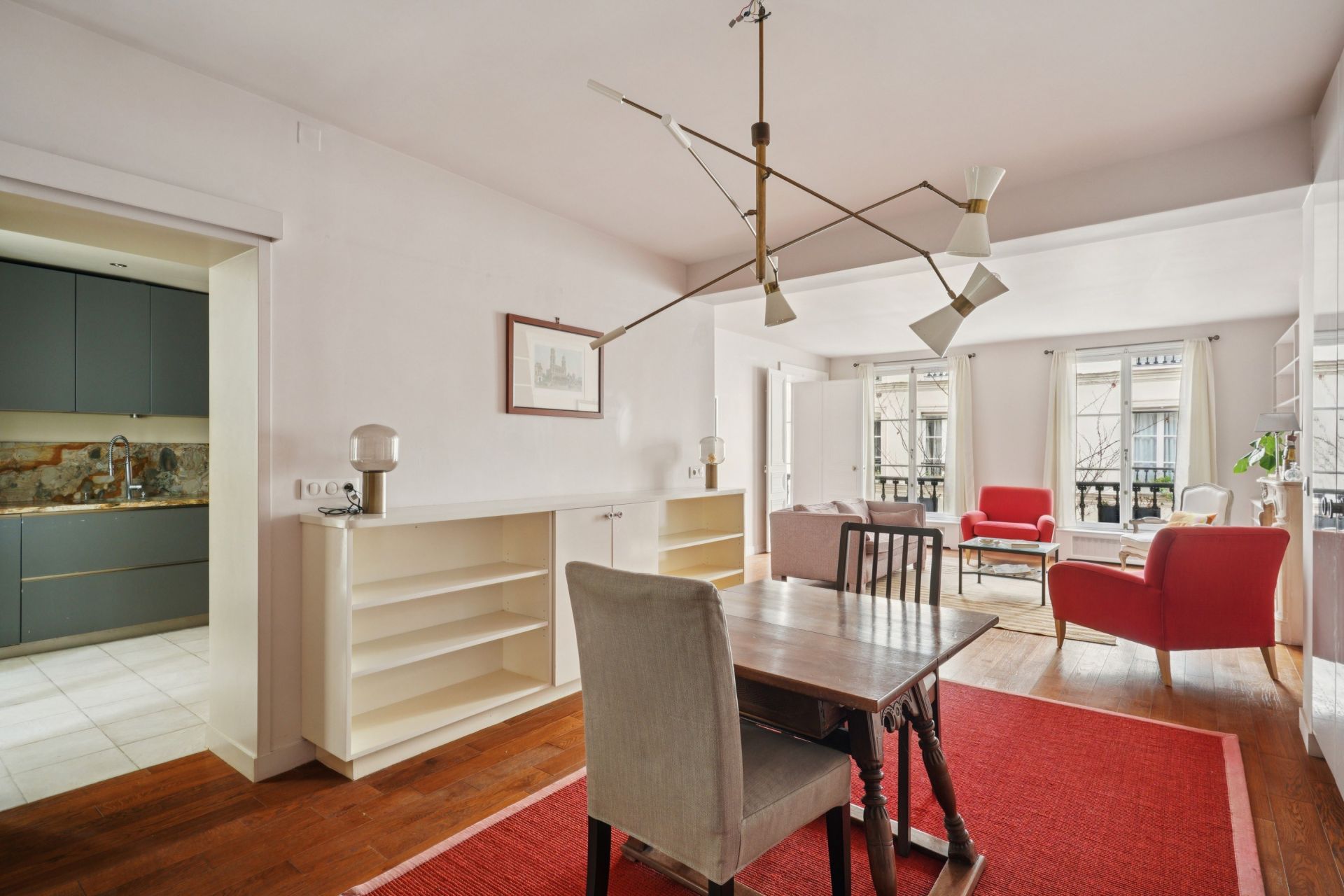 apartment 5 Rooms for sale on PARIS (75007)