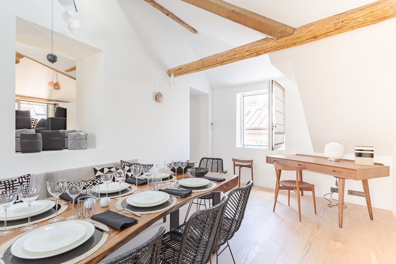 hôtel particulier 5 Pièces en vente sur PARIS (75007)