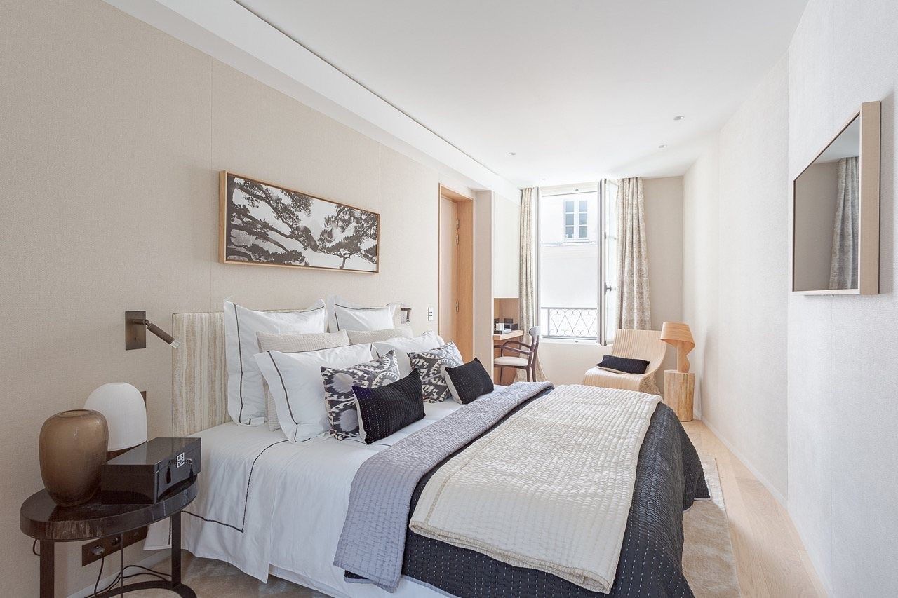 hôtel particulier 5 Pièces en vente sur PARIS (75007)