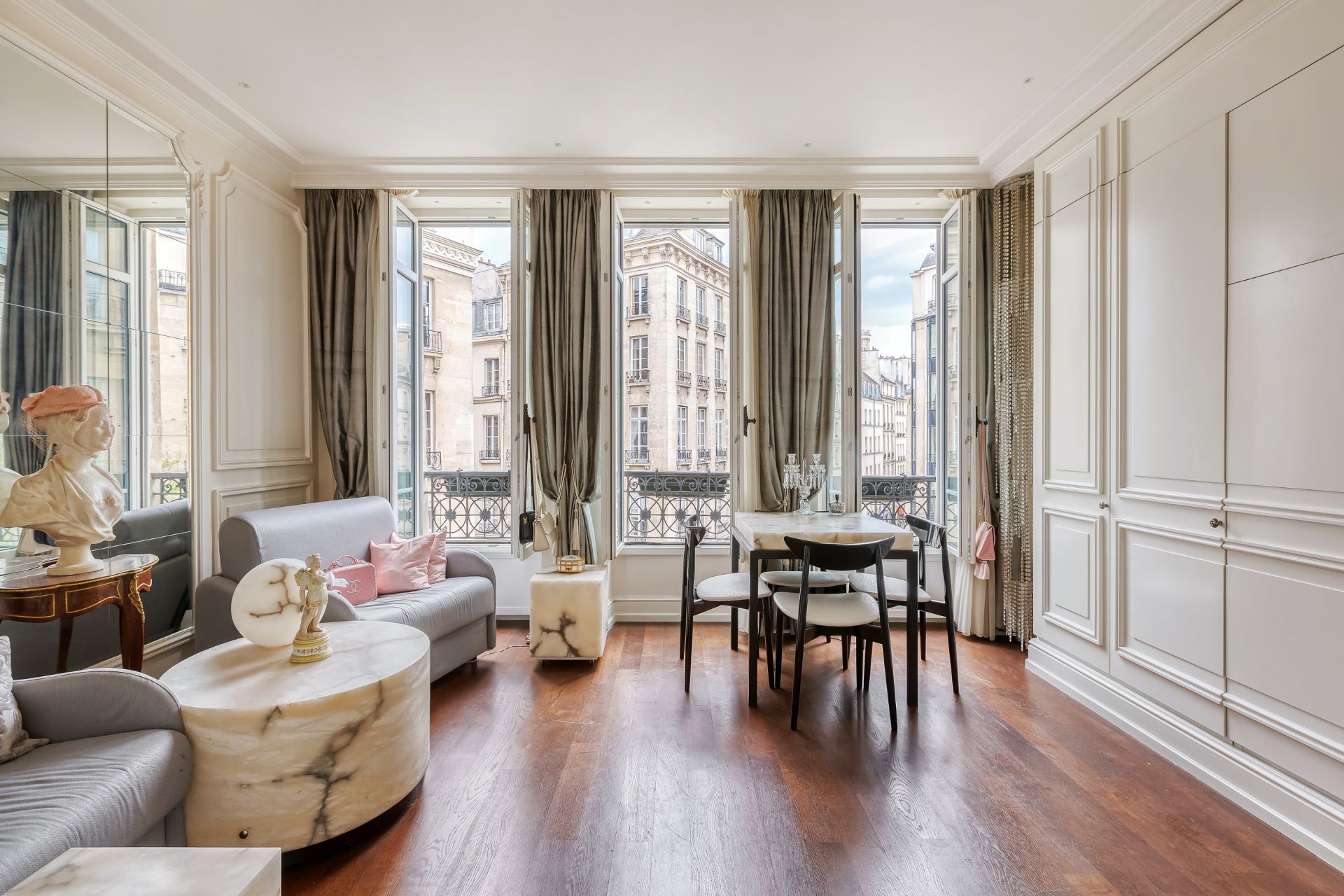 apartment 1 room for sale on PARIS (75006)