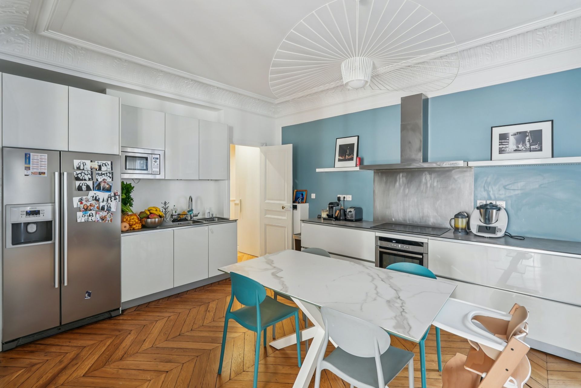 apartment 6 Rooms for sale on PARIS (75008)