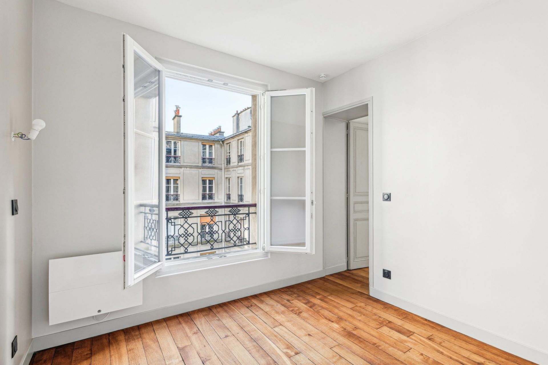 appartement 4 Pièces en vente sur PARIS (75007)