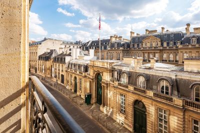 Sale Apartment Paris 8 5 Rooms 225 m²