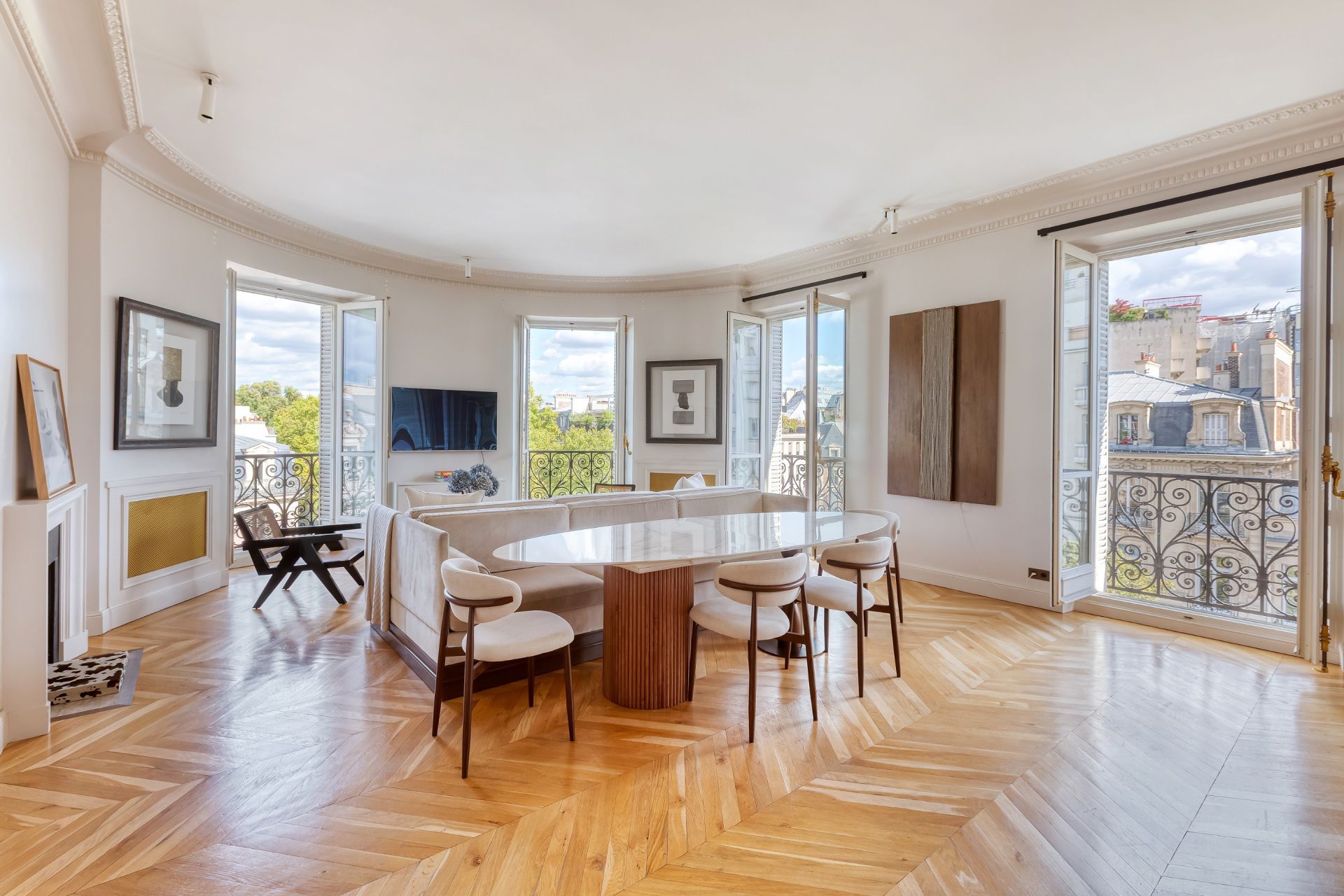 appartement 7 Pièces en vente sur PARIS (75008)