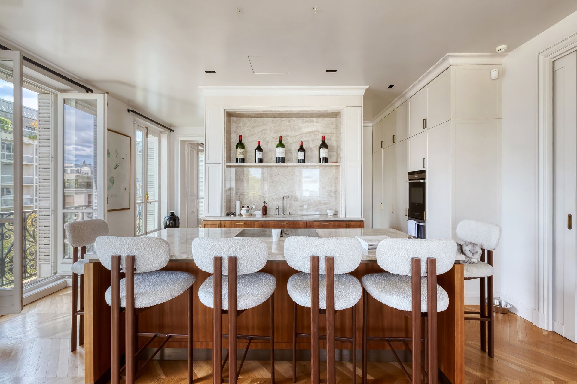 appartement 7 Pièces en vente sur PARIS (75008)