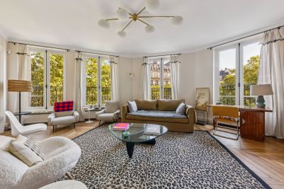 Sale Apartment Paris 6 5 Rooms 145 m²