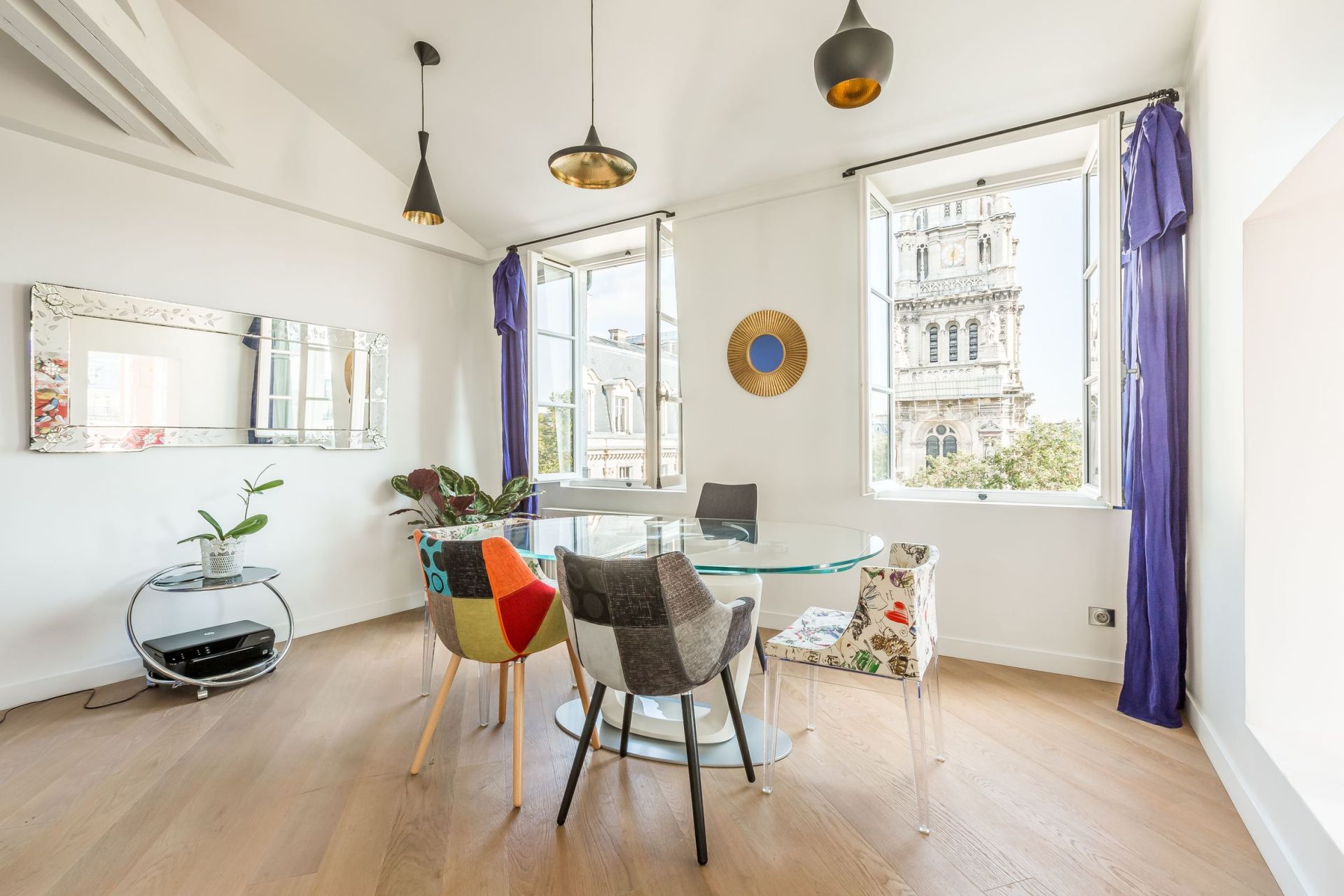 apartment 4 Rooms for sale on PARIS (75009)