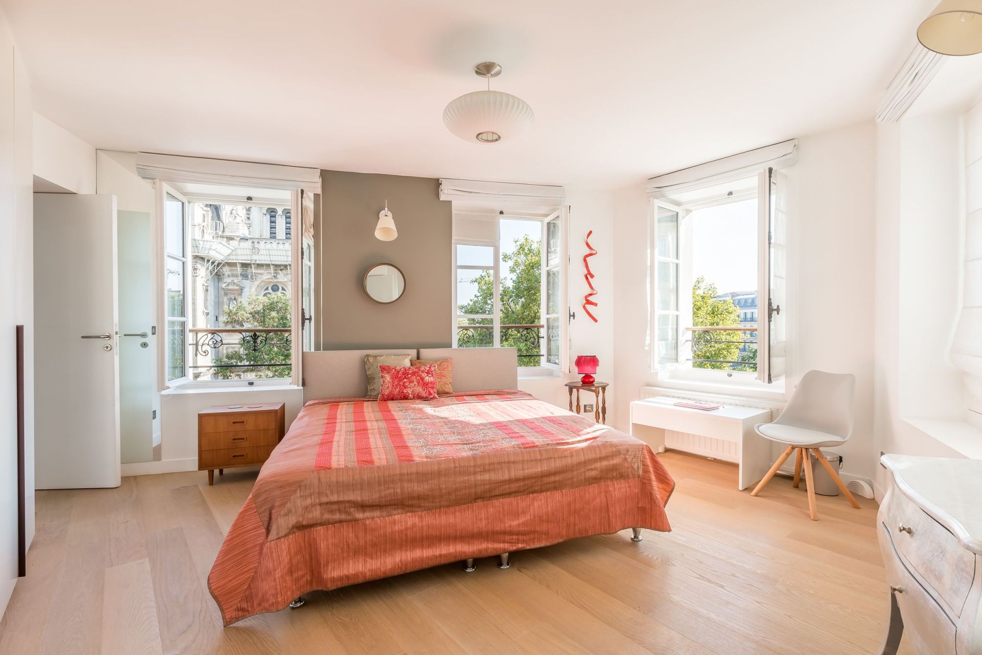 apartment 4 Rooms for sale on PARIS (75009)