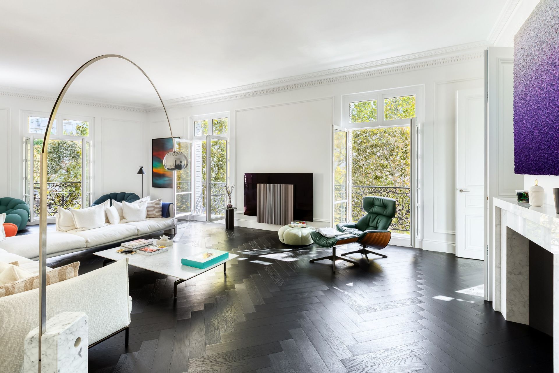 apartment 7 Rooms for sale on PARIS (75016)