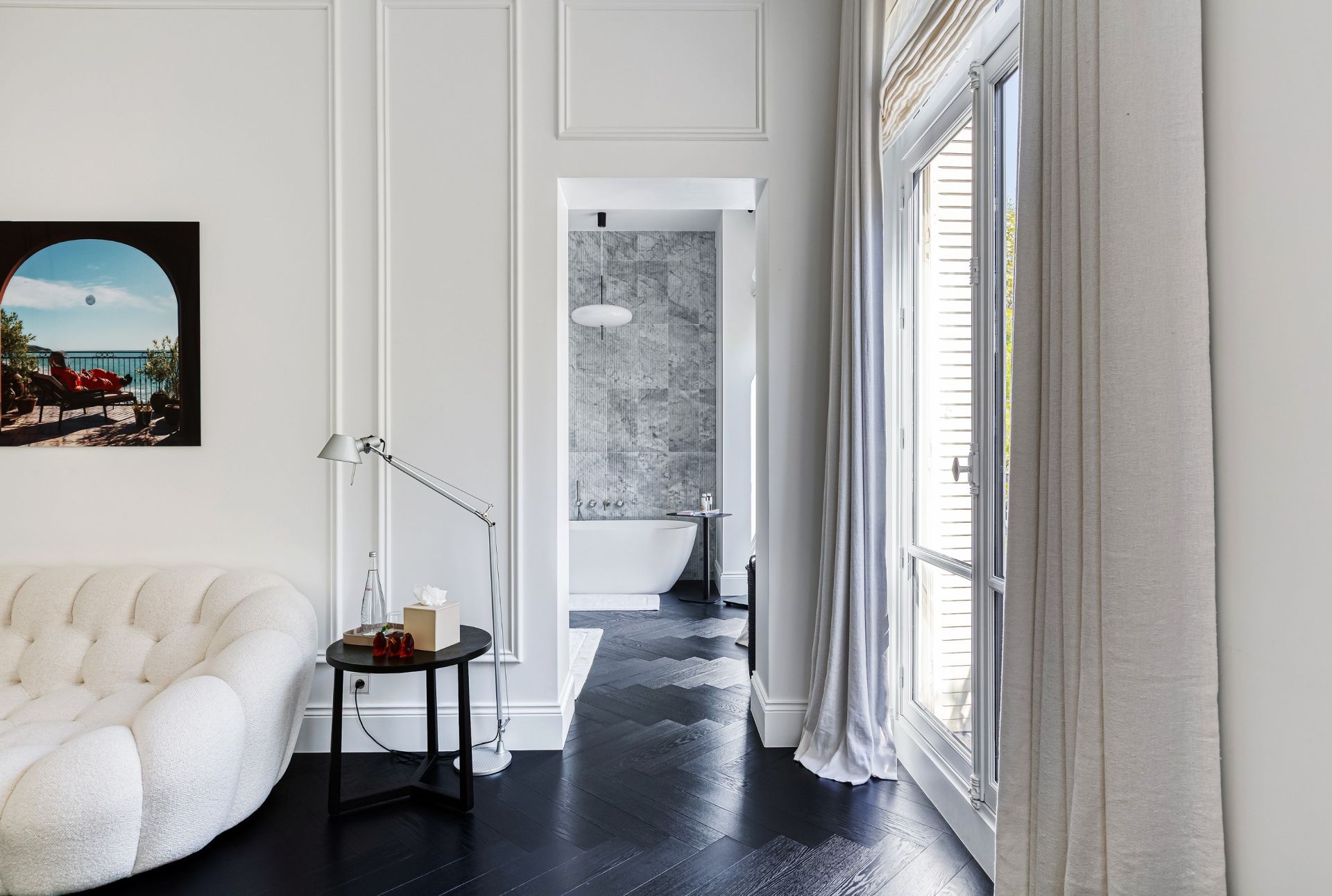 apartment 7 Rooms for sale on PARIS (75016)