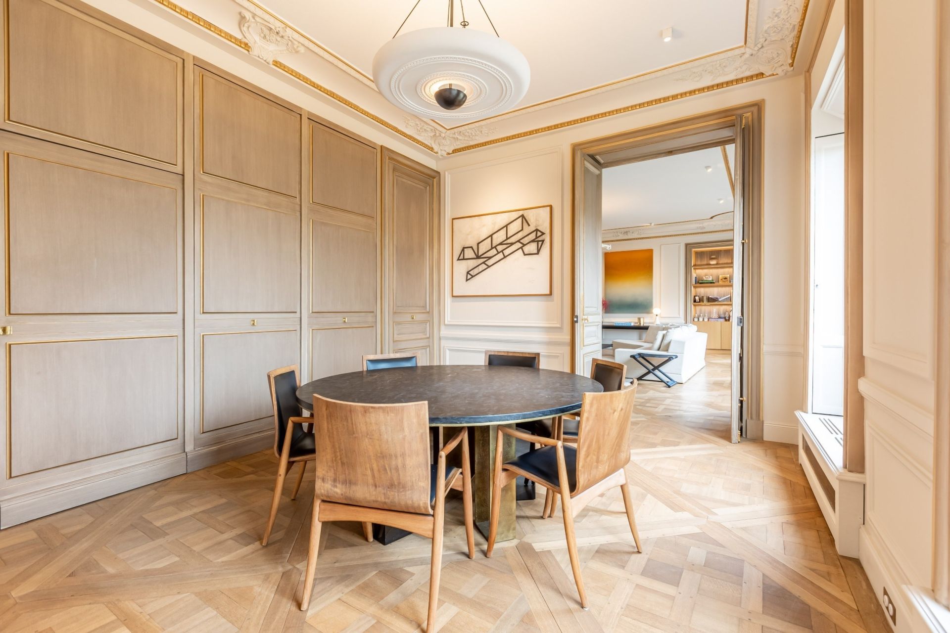 apartment 5 Rooms for sale on PARIS (75016)