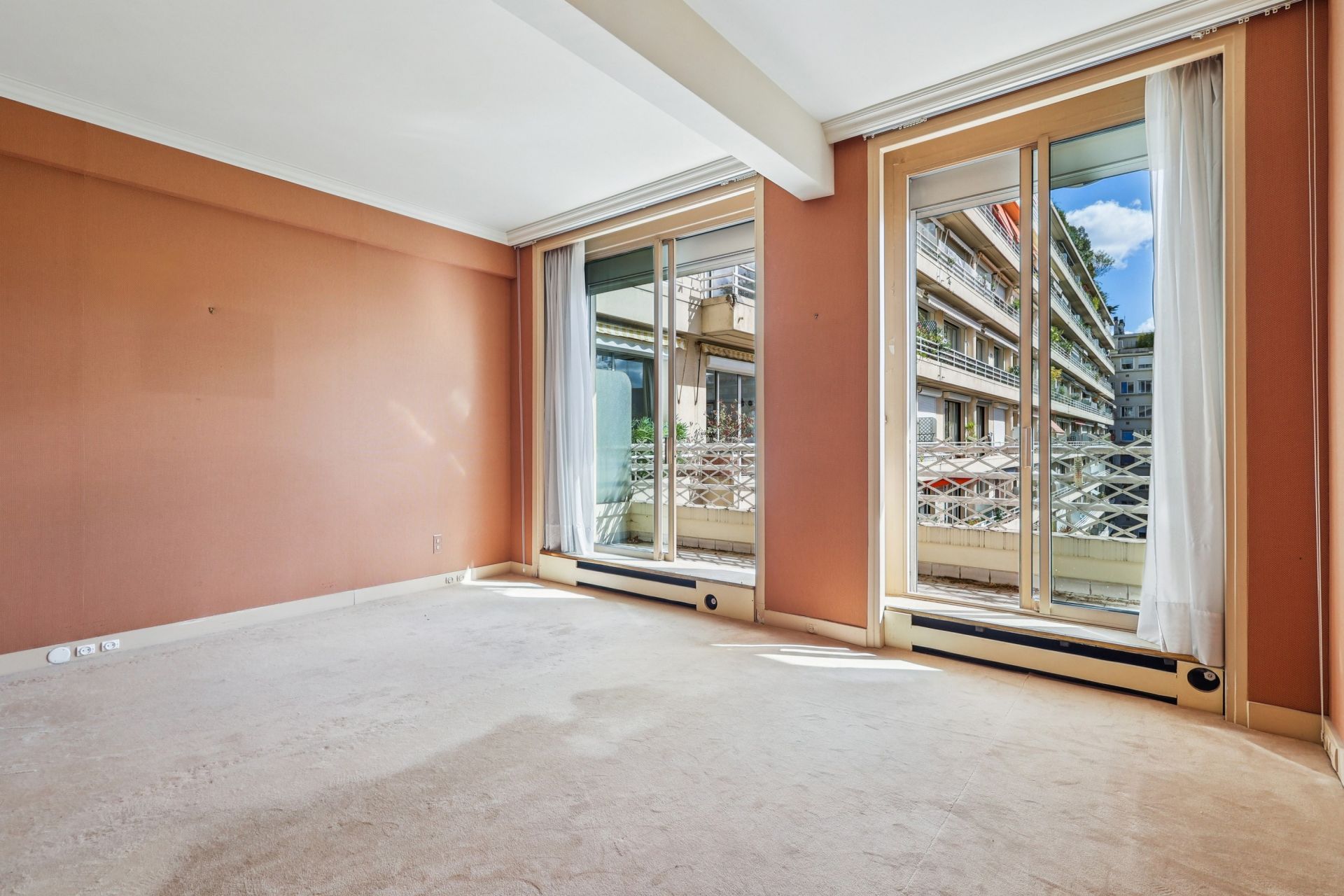 apartment 2 Rooms for sale on PARIS (75016)