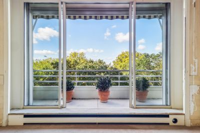 Sale Apartment Paris 16 2 Rooms 126 m²