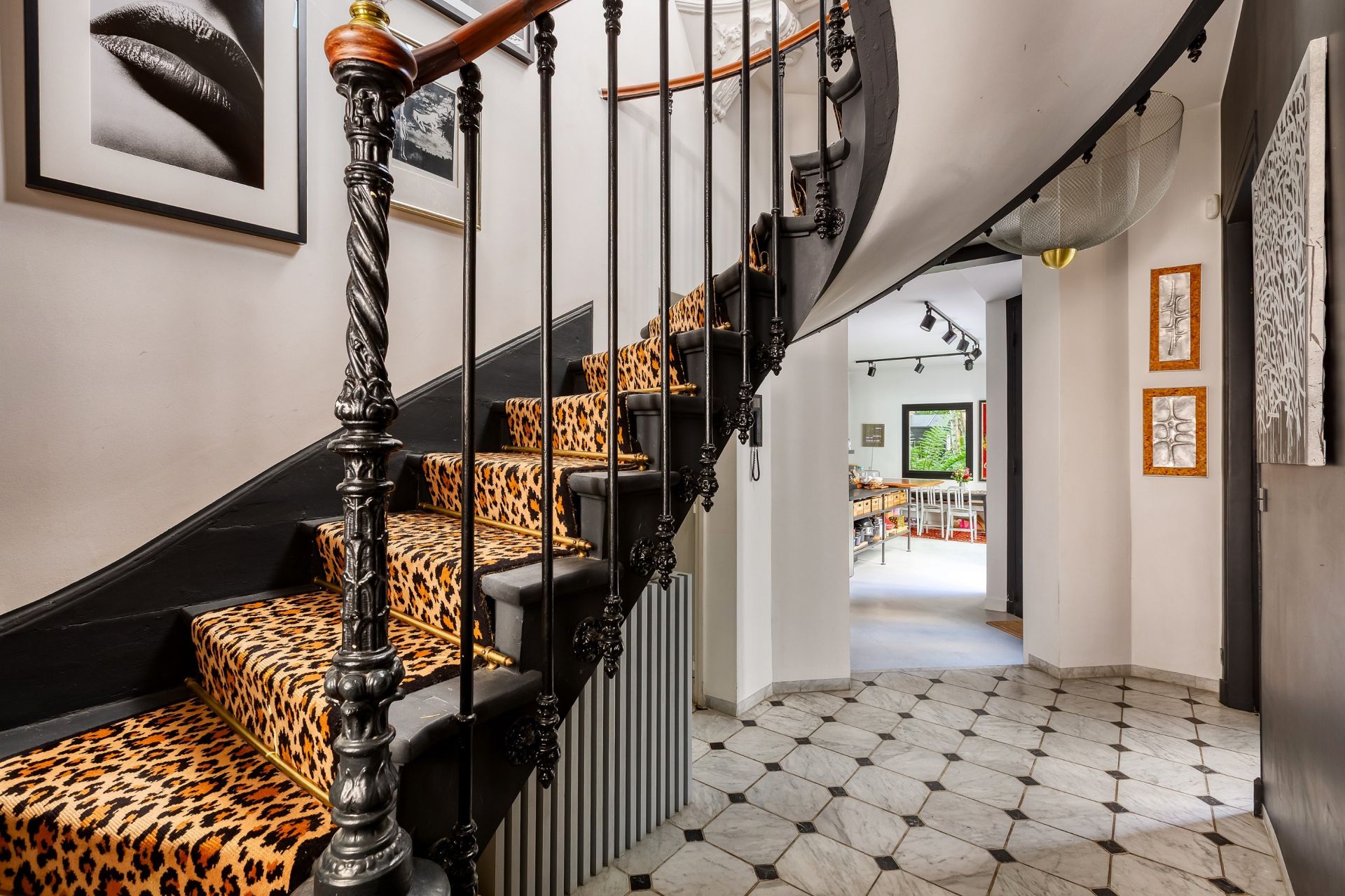 maison 10 Pièces en vente sur PARIS (75016)