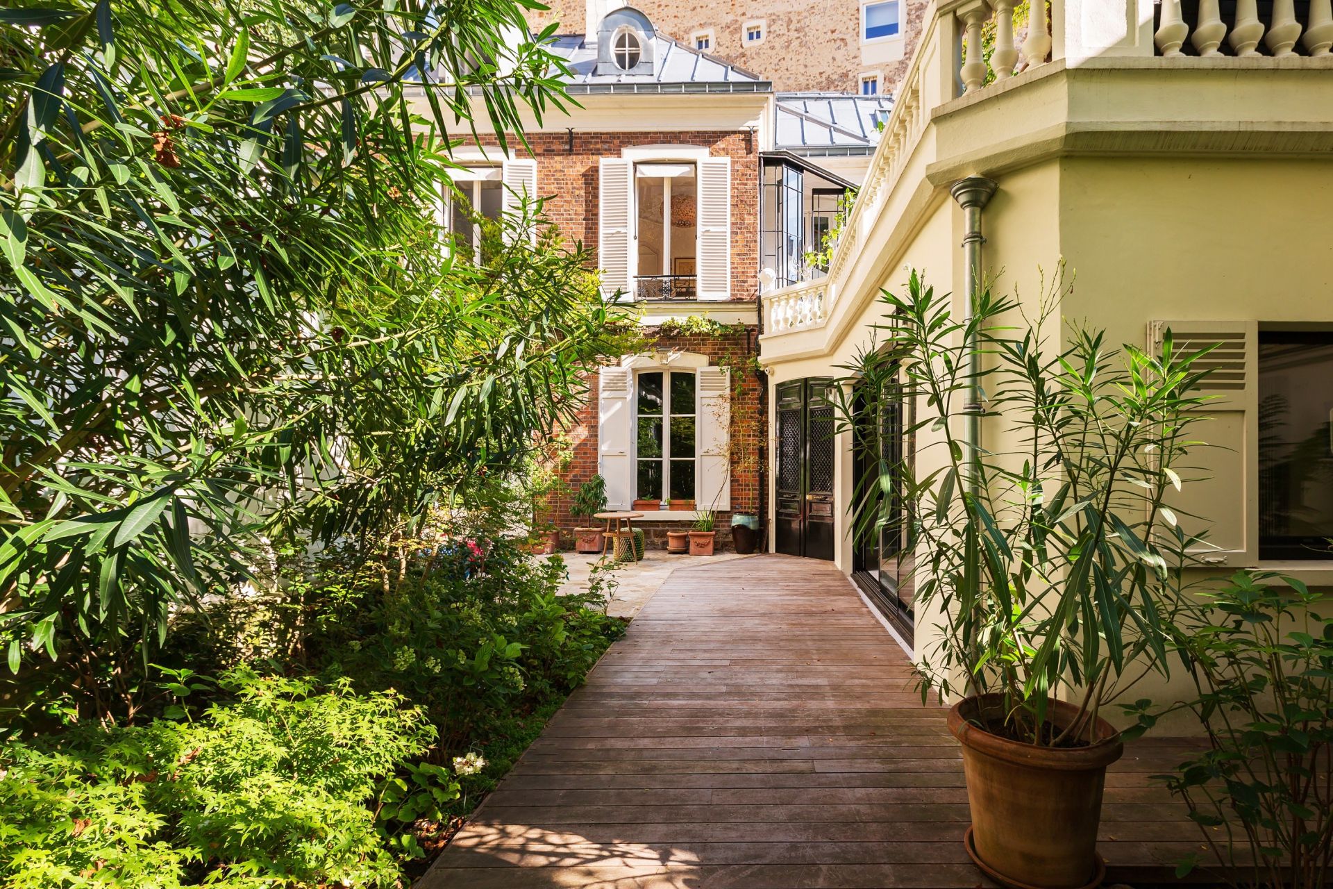 maison 10 Pièces en vente sur PARIS (75016)