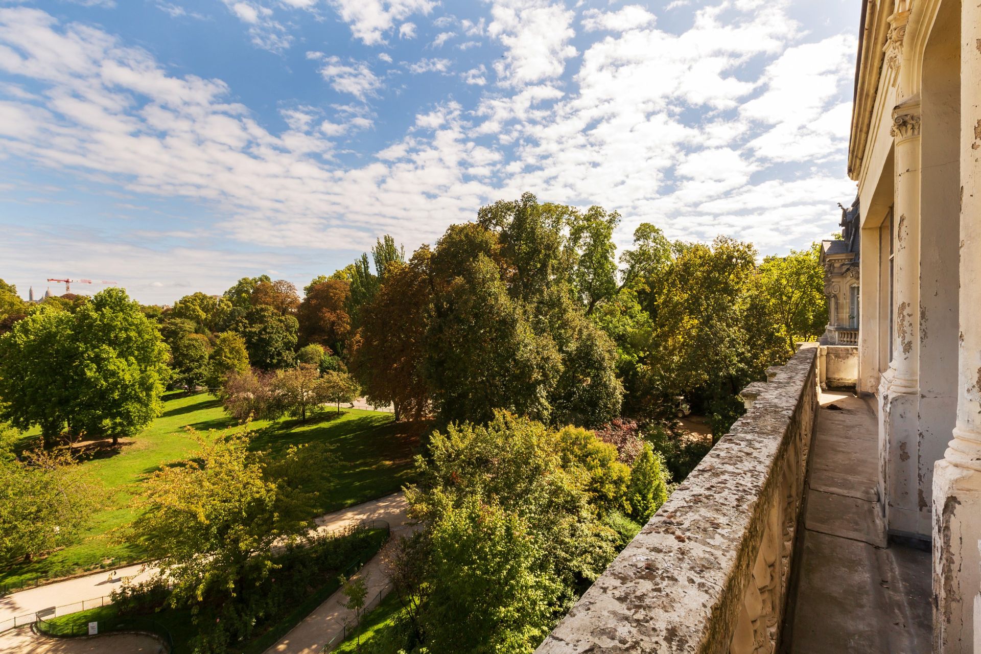 apartment 4 Rooms for sale on PARIS (75008)