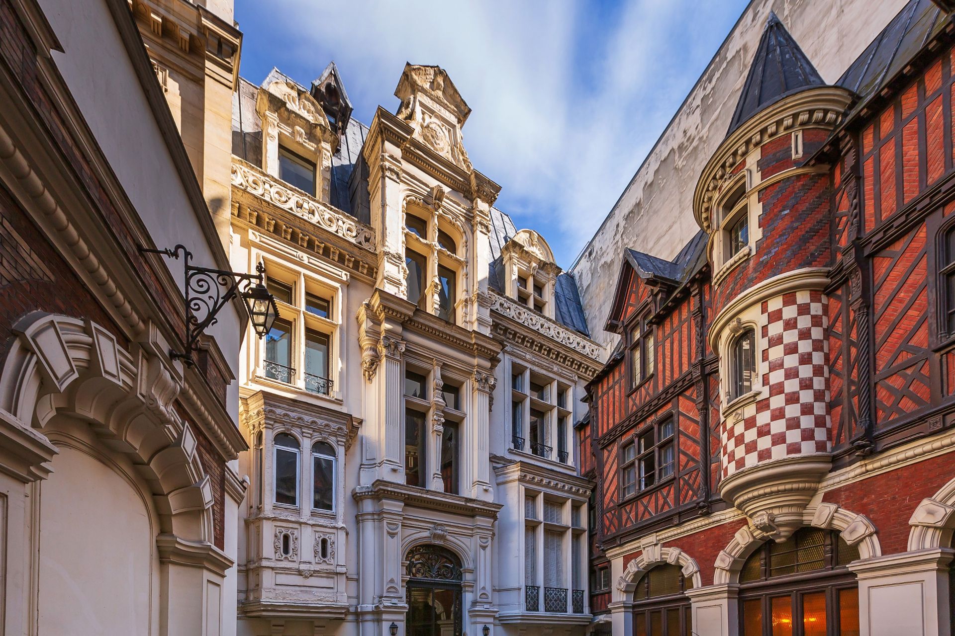 apartment 4 Rooms for sale on PARIS (75008)