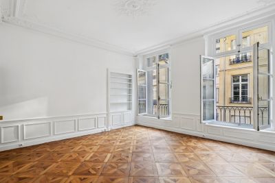 Vente Appartement Paris 1 4&nbsp;Pièces 108&nbsp;m²