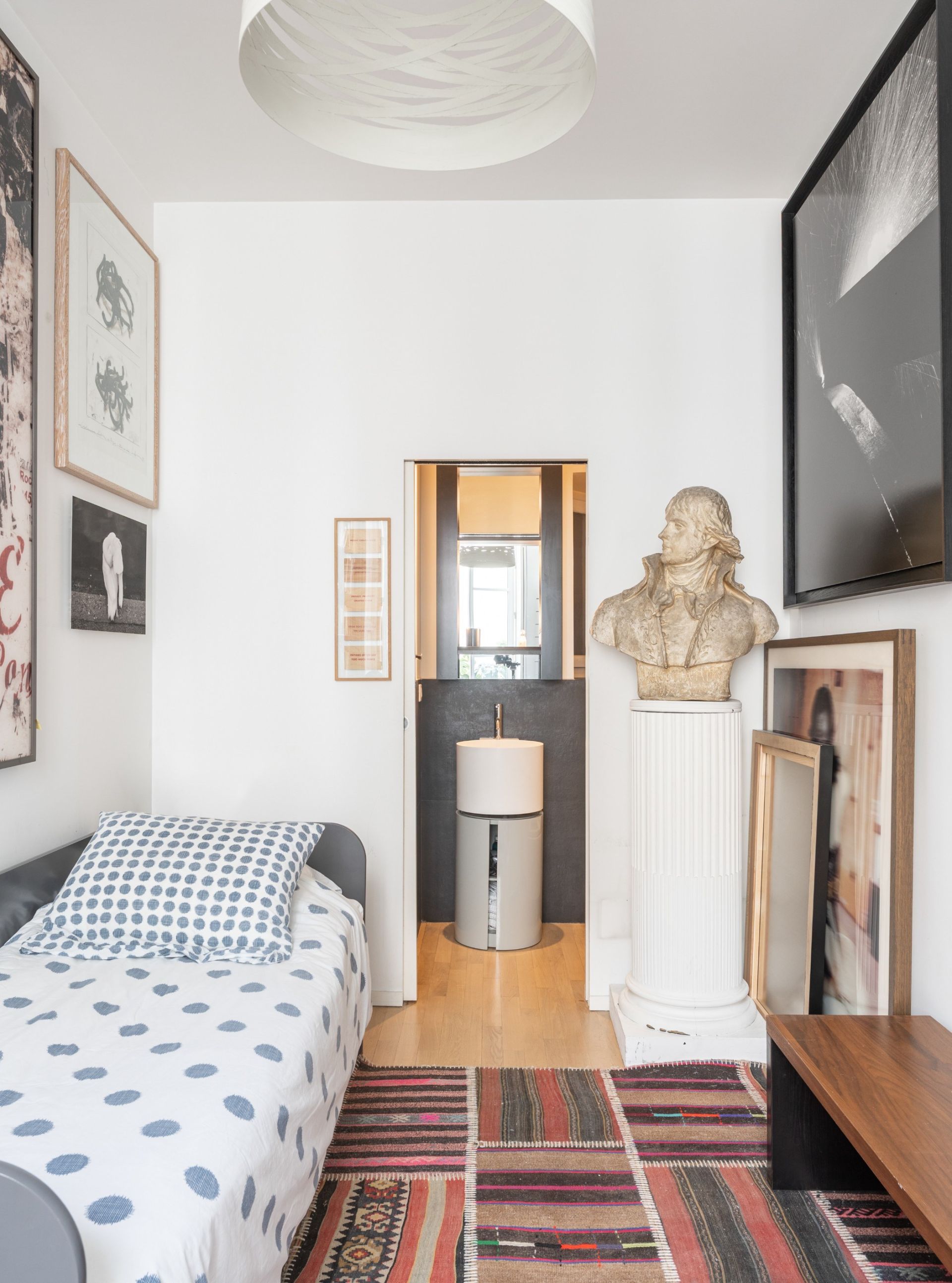 apartment 5 Rooms for sale on PARIS (75006)