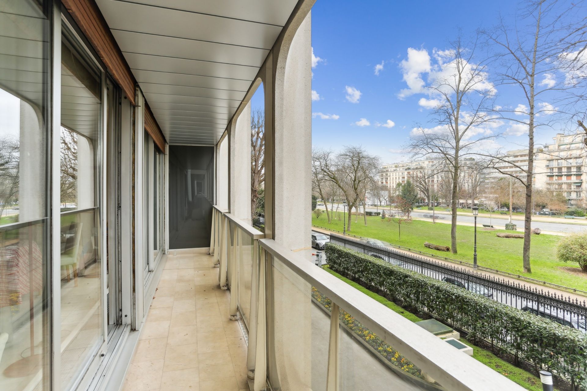 apartment 2 Rooms for sale on PARIS (75116)