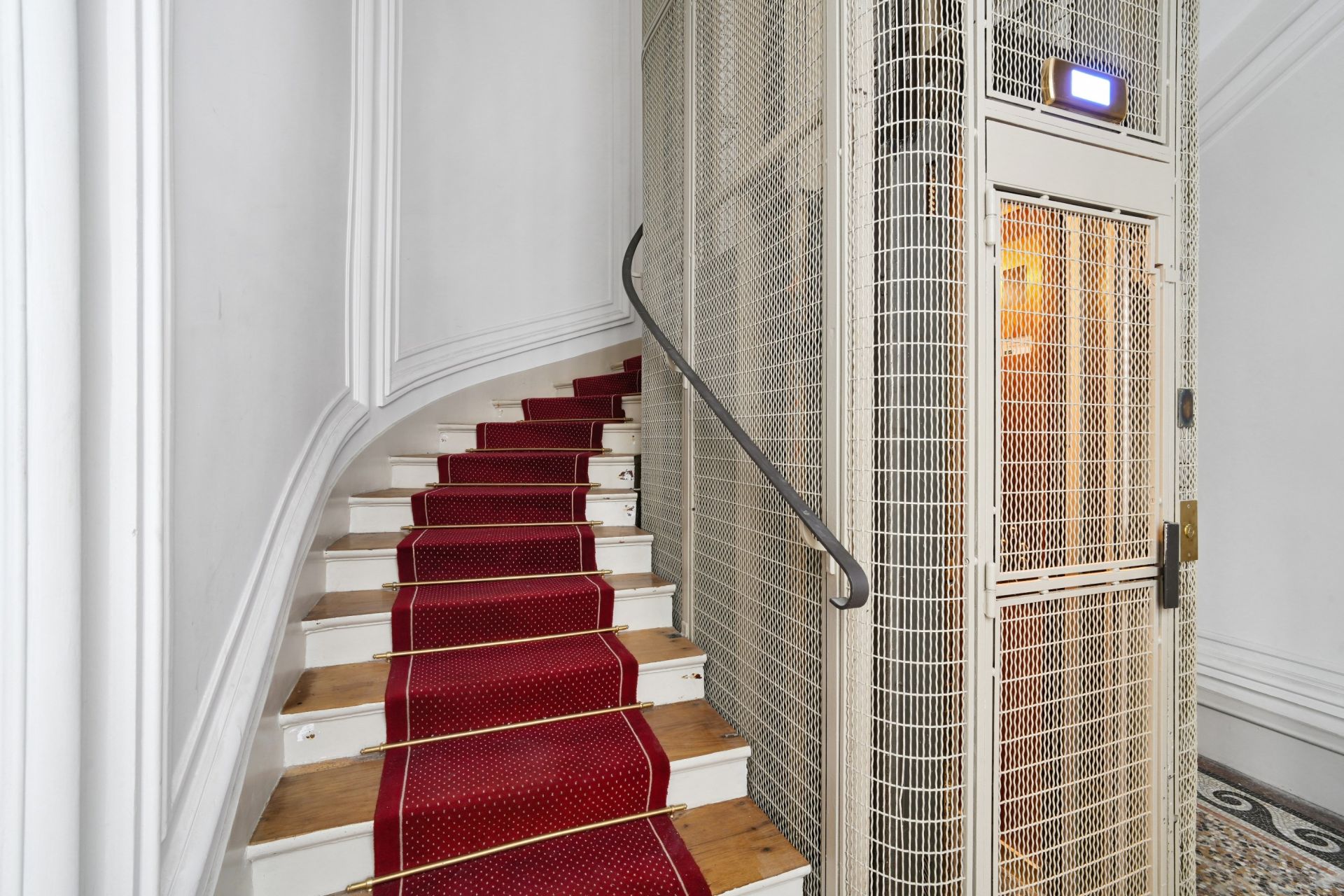 apartment 3 Rooms for sale on PARIS (75006)