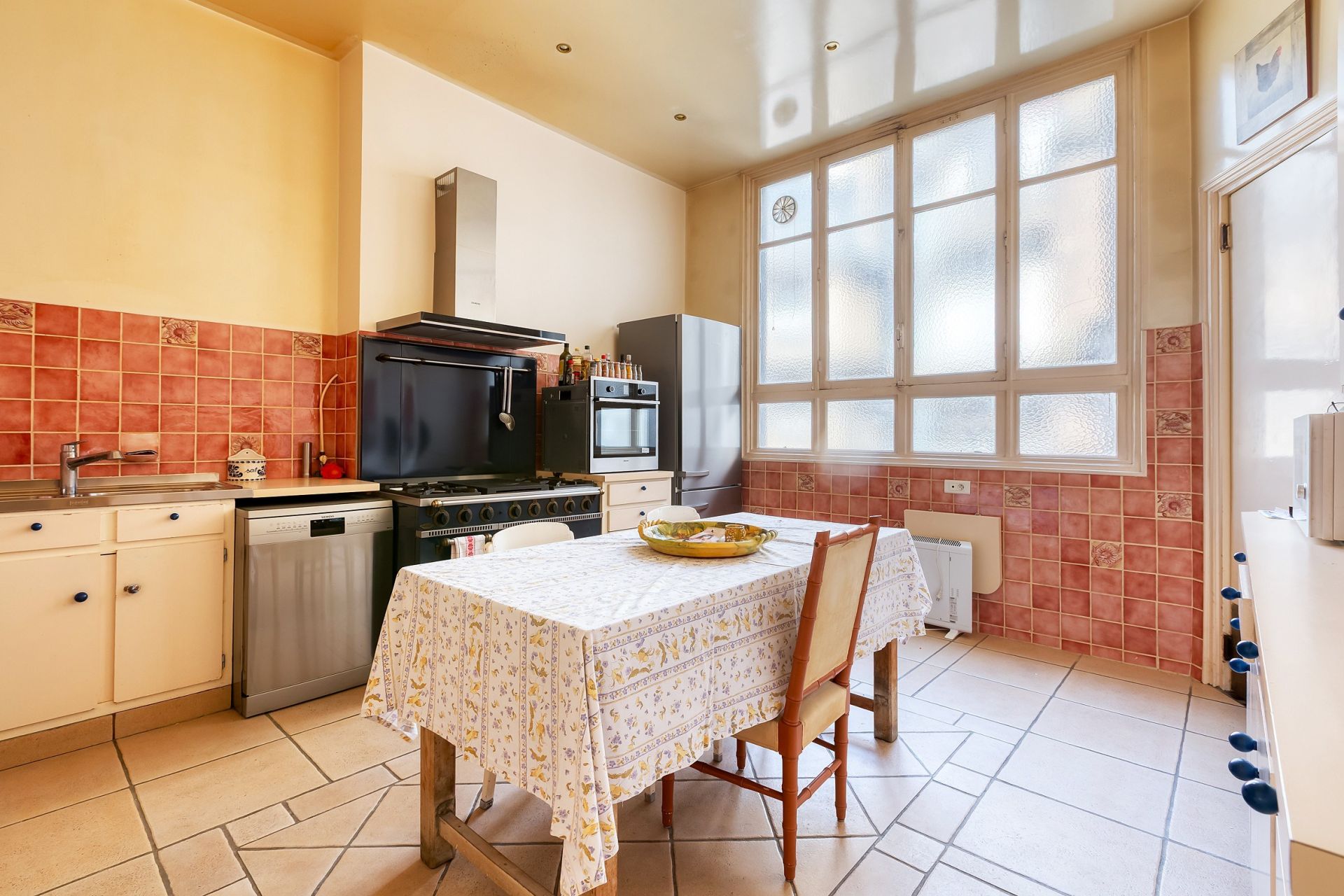 apartment 6 Rooms for sale on PARIS (75016)