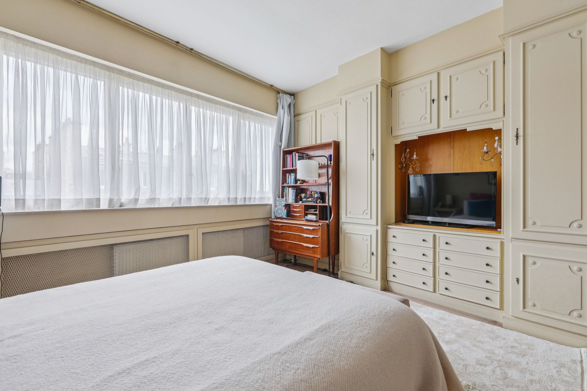 apartment 4 Rooms for sale on PARIS (75016)