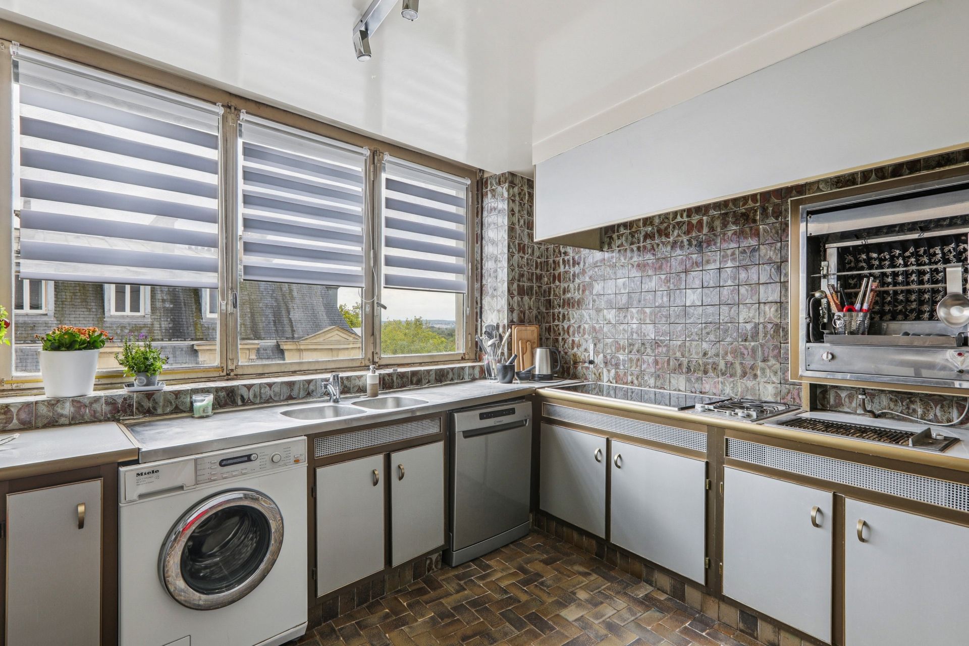 apartment 4 Rooms for sale on PARIS (75016)