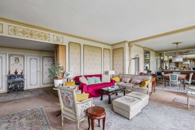 Sale Apartment Paris 16 4 Rooms 165 m²