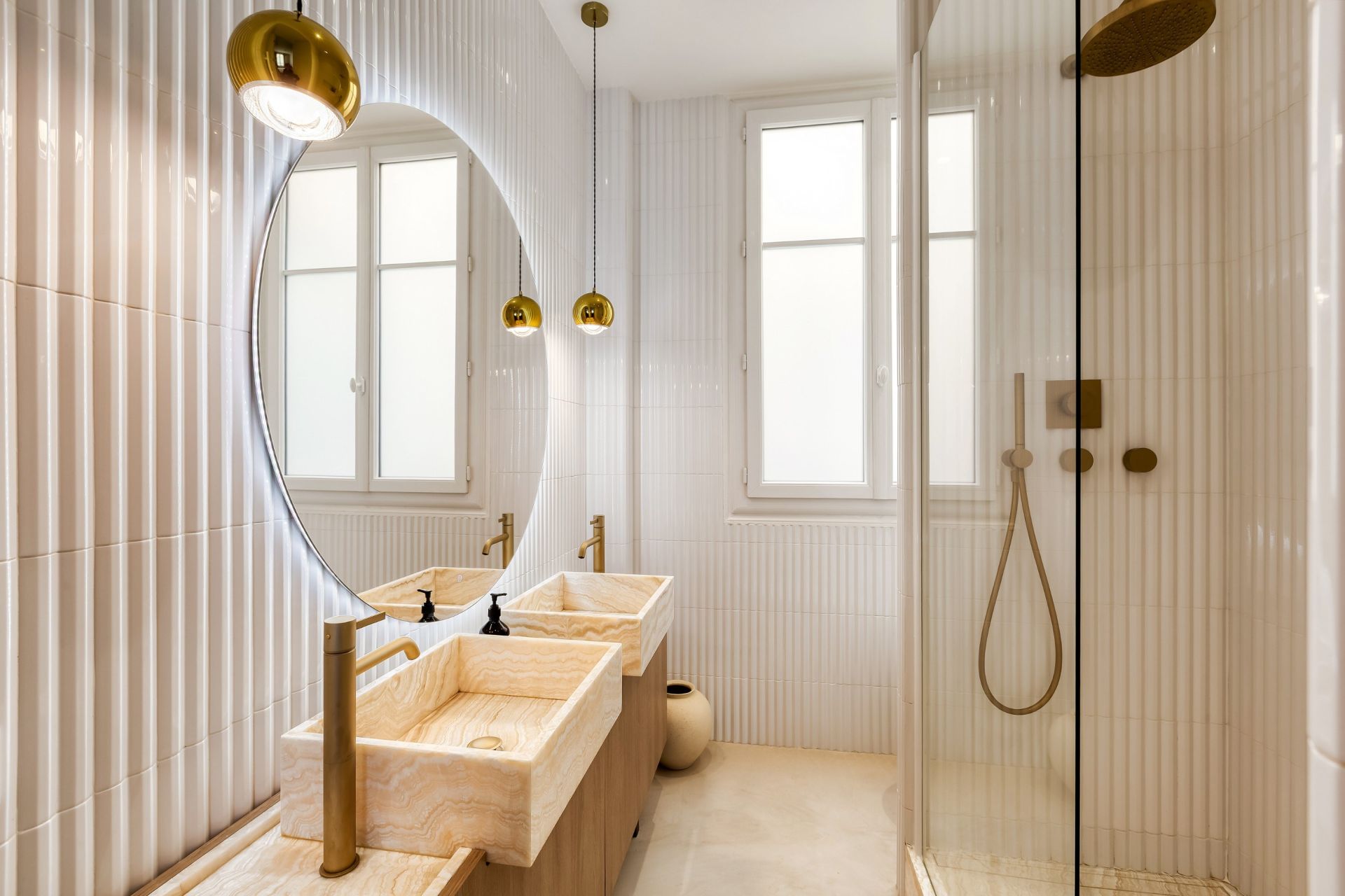 apartment 6 Rooms for sale on PARIS (75016)