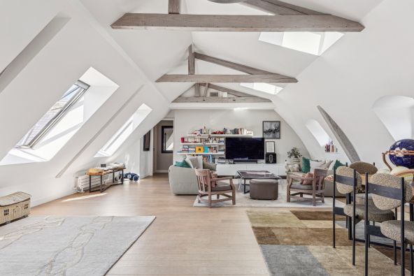 Vente Appartement Paris 17 5&nbsp;Pièces 239.47&nbsp;m²