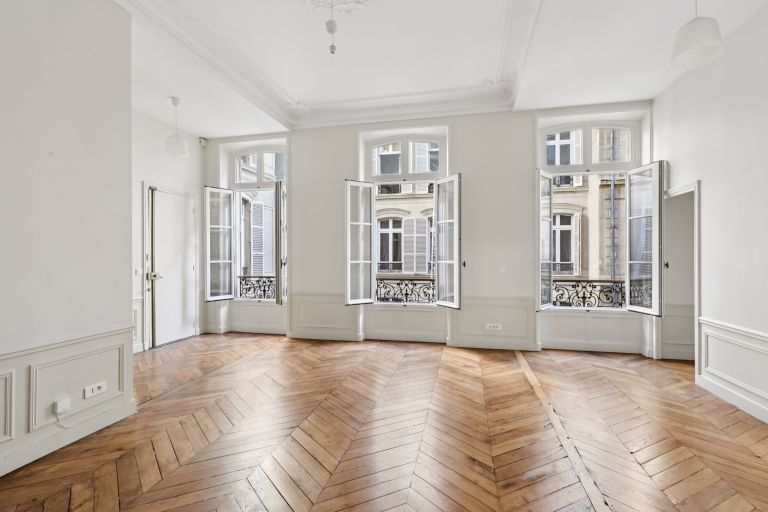 appartement 3 Pièces en vente sur PARIS (75008)