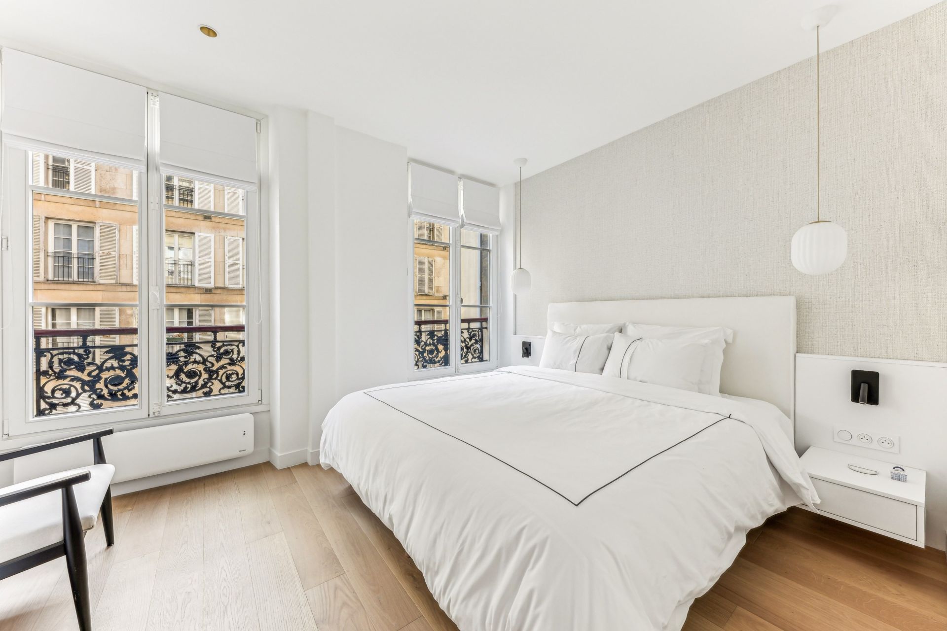 apartment 3 Rooms for sale on PARIS (75007)