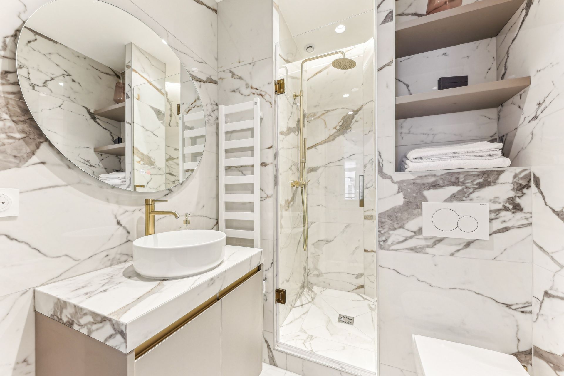 apartment 3 Rooms for sale on PARIS (75007)