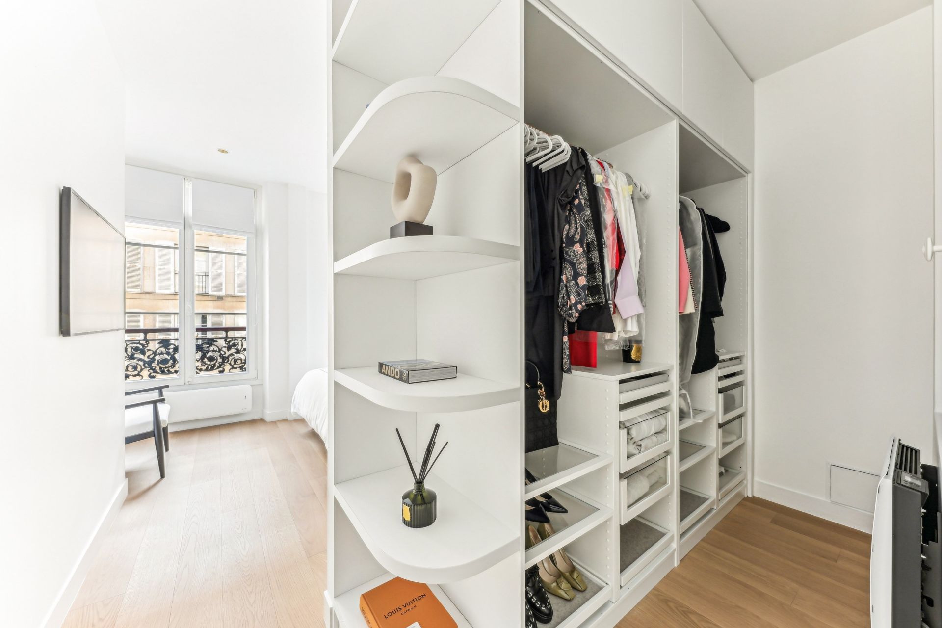 apartment 3 Rooms for sale on PARIS (75007)