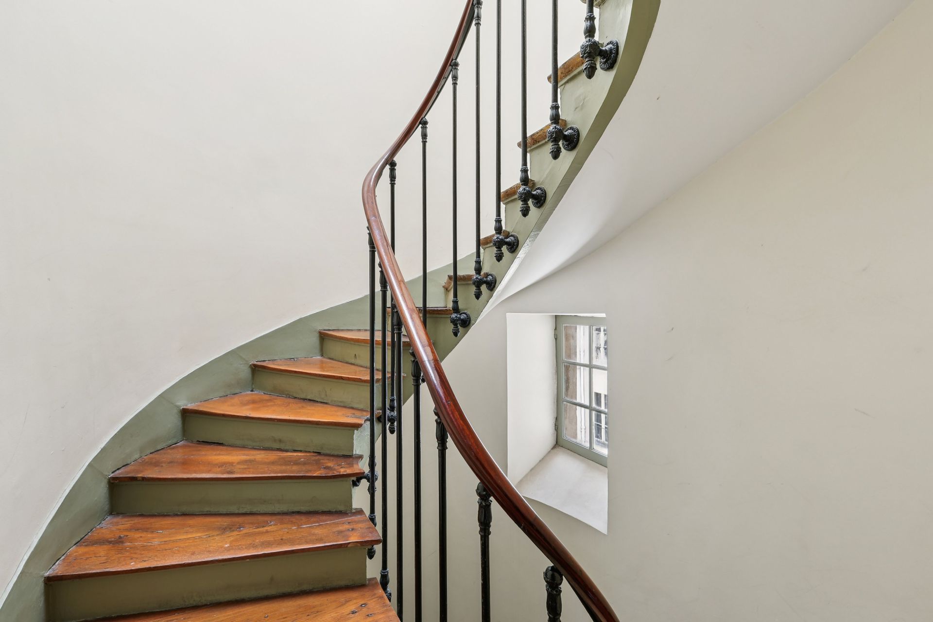 apartment 3 Rooms for sale on PARIS (75007)