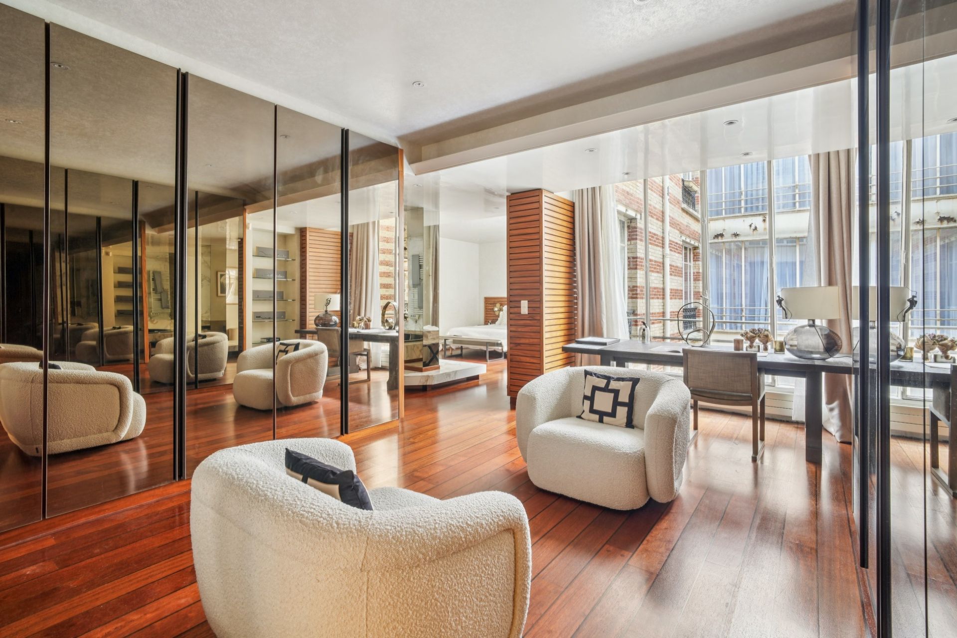 appartement 5 Pièces en vente sur PARIS (75007)