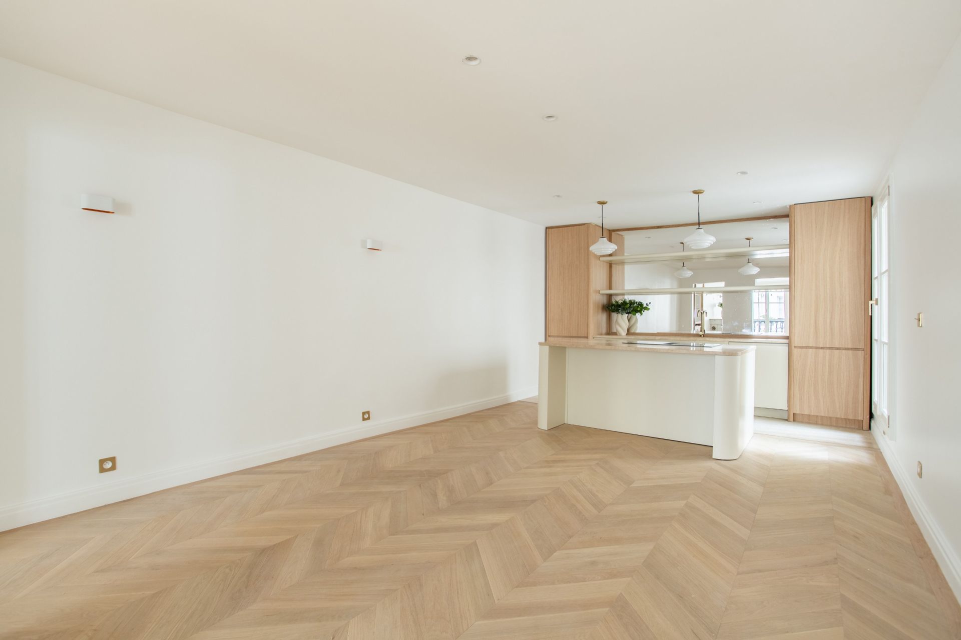 apartment 3 Rooms for sale on PARIS (75007)