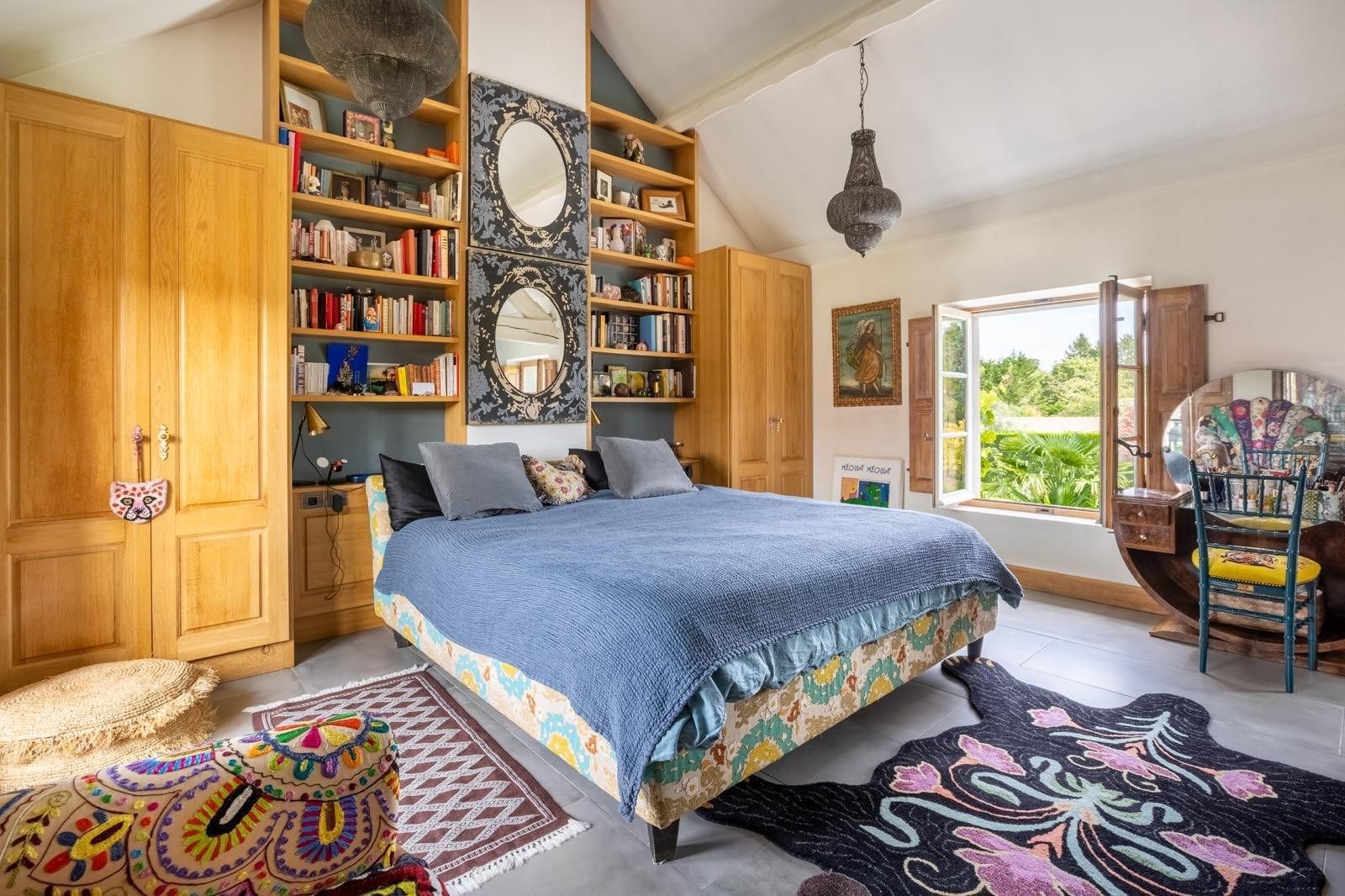 house 10 Rooms for sale on FEUCHEROLLES (78810)