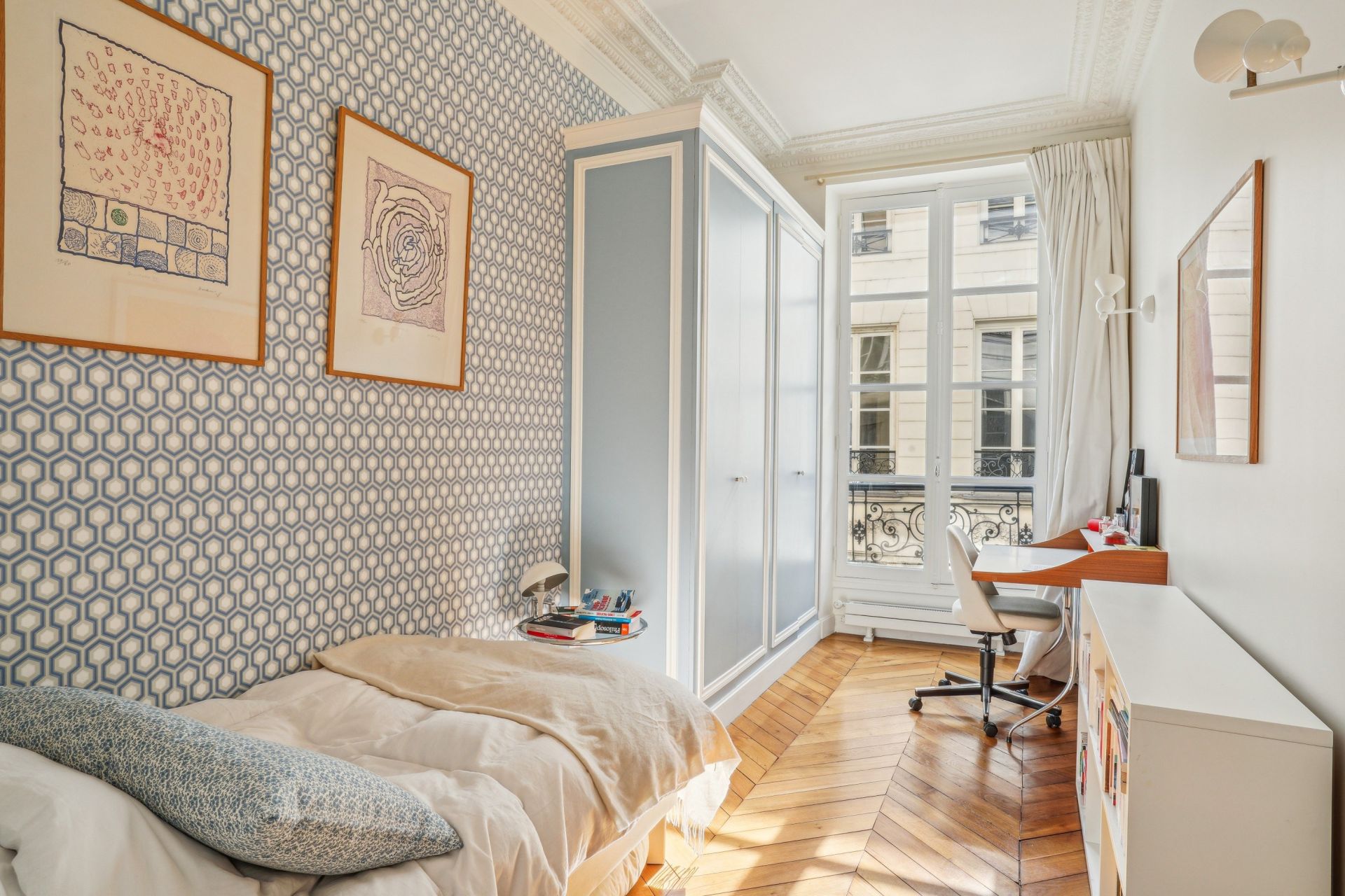 apartment 6 Rooms for sale on PARIS (75007)