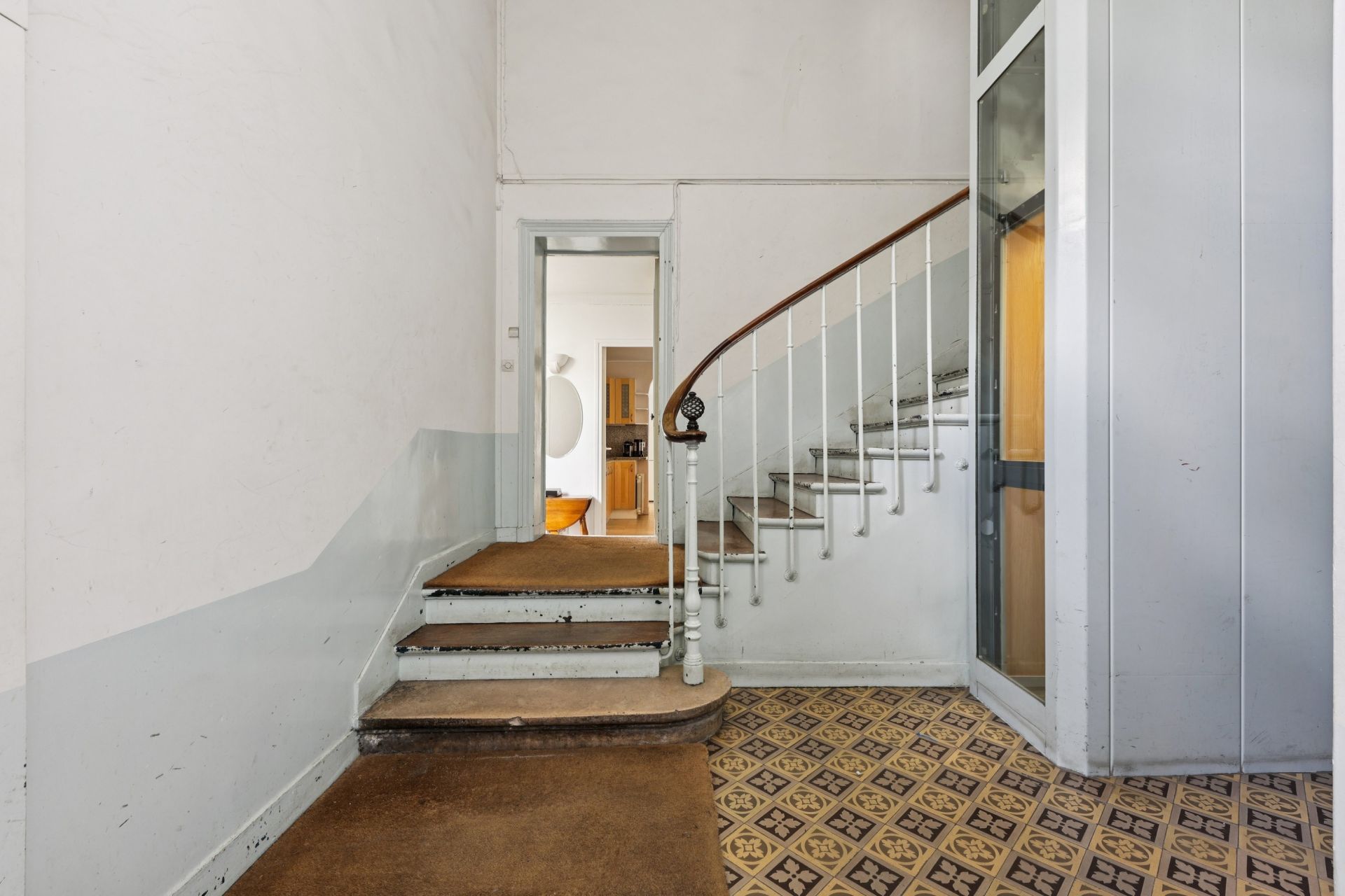 apartment 5 Rooms for sale on PARIS (75015)