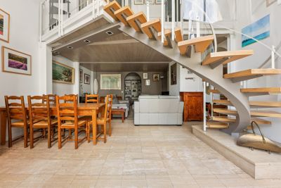 Sale Apartment Paris 15 5 Rooms 130 m²